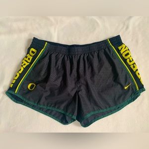 Nike Oregon Ducks Dri-Fit Tempo Shorts